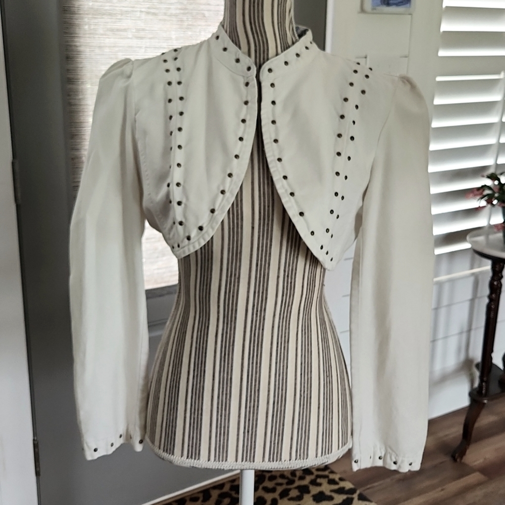 Elegant White Jean Jacket with Black Detailing